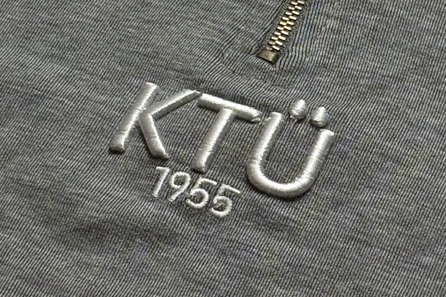 Minimal logo